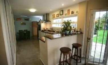 Mar del Plata Chalet Divino Rostro, lote 10x43 Consulte