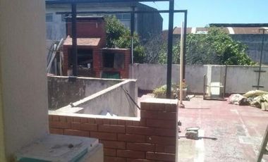 Venta inmueble con local