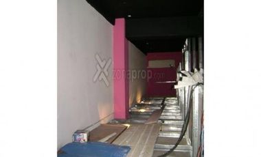 Excelente local sin expensas.