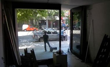 GRAN OPORTUNIDAD! - EXCELENTE LOCAL EN PALERMO HOLLYWOOD