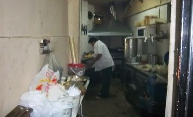 EXCELENTE ESQUINA-local varios rubros