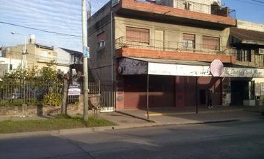Immueble con excelente ubicación