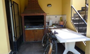 Excelente Casa en Lote Propio