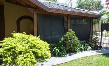 Excelente Casa en Lote Propio