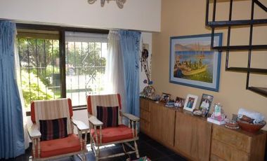 Excelente Casa en Lote Propio