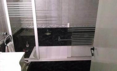 Casa 3 Dorm. c/ Quincho y Garage -Moreno 2800-