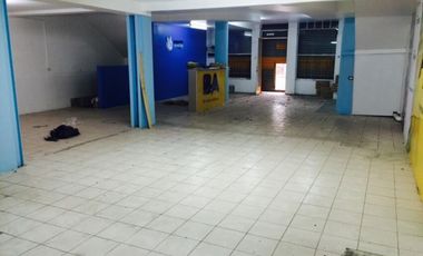 Excelente local, a 1/2 cuadra de Avenida Rivadavia Oportunid