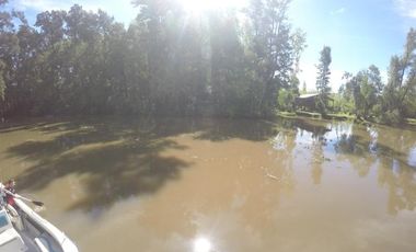 DELTA; RIO CARAPACHAY , PINTORESCA CASA SOBRE FRACCION DE 1.