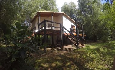 DELTA; RIO CARAPACHAY , PINTORESCA CASA SOBRE FRACCION DE 1.