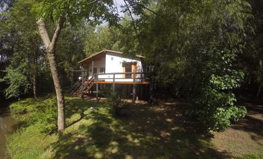 DELTA; RIO CARAPACHAY , PINTORESCA CASA SOBRE FRACCION DE 1.