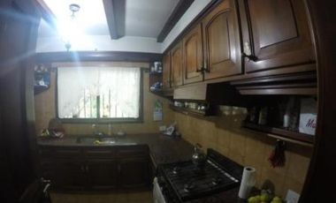 TIGRE: HERMOSA CASA CON QUINCHO Y PILETA UBICADA EN EXCELENT