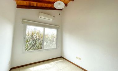 Casa 3 Dorm - San Sebastian