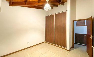 Casa 3 Dorm - San Sebastian