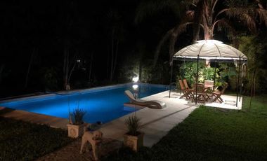 Casa en venta - 4 dormitorios 4 baños - Cochera - 350mts2 - Fincas de Iraola I, Berazategui