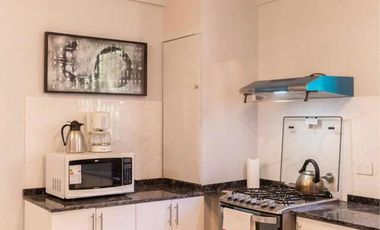 Edificio Comercial en venta - 4 Departamentos 2 Locales - 500Mts2 - Canning