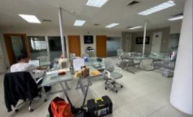 Locales / oficinas en renta  sobre Av. Revolución´