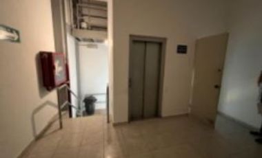 Locales / oficinas en renta  sobre Av. Revolución´
