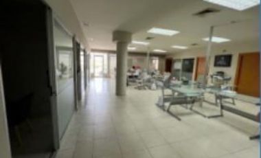 Locales / oficinas en renta  sobre Av. Revolución´