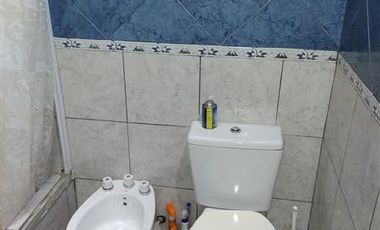 Casa en venta - 2 dormitorios 2 baños 4 cocheras - 250Mts2 - Villa Elvira [FINANCIADA]