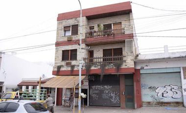 Departamento en venta - 3 dormitorios 2 baños - 182mts2 - La Plata