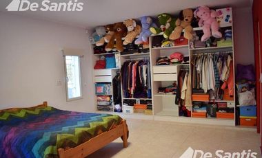 Moderno Chalet 5 ambientes en Colinas Peralta Ramos