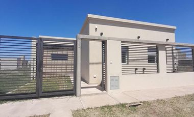 Casa en venta 2 dormitorios Financiación - Barrio Abierto EcoPueblo Alvear