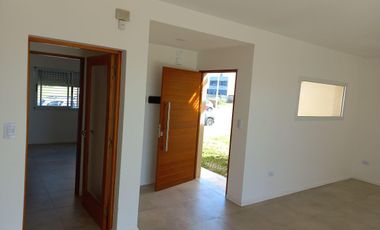 Casa en venta 2 dormitorios Financiación - Barrio Abierto EcoPueblo Alvear