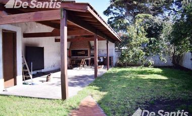 Chalet 5 ambientes - Amplio parque - Punta Mogotes