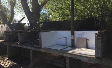 Edificio Comercial venta 5 dormitorios 5 baños 5 cocheras 600 mts 2 - Aguas Verdes