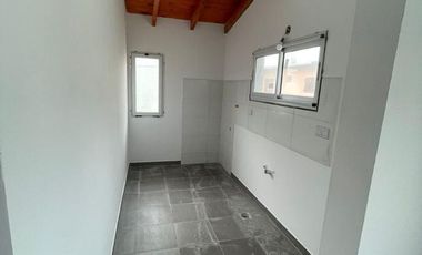 Departamento en venta - 1 dormitorios 1 baño - 32mts2 - Mar Del Tuyu