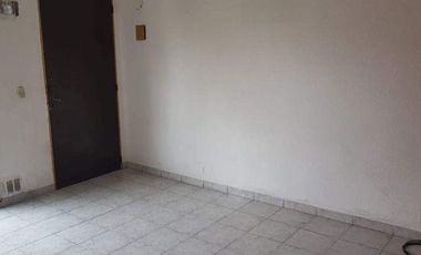 Departamento en venta - 2 dormitorios 1 baño - Cochera - 48 mts2 - Berisso