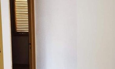 Departamento en venta - 2 dormitorios 1 baño - Cochera - 48 mts2 - Berisso