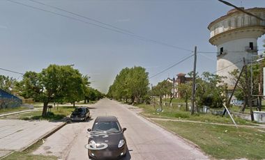 Departamento en venta - 2 dormitorios 1 baño - Cochera - 48 mts2 - Berisso