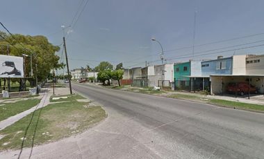 Departamento en venta - 2 dormitorios 1 baño - Cochera - 48 mts2 - Berisso