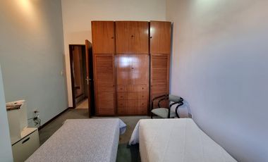 Importante chalet en Bernal Oeste