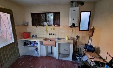 Importante chalet en Bernal Oeste