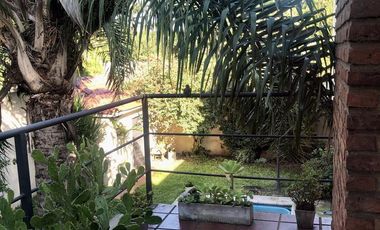 Excelente inmueble 3 dorm - 3 baños - garage - jardín y pileta - VENTA DIRECTA!!