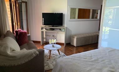 Casa en venta de cuatro dormitorios en Alejandro Centeno, Zona Norte