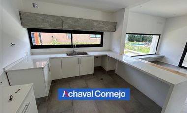 Puertos | Ceibos - Casa en venta, 3 dormitorios con vista al lago, excelente orientación