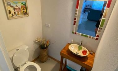 Casa en venta - 4 dormitorios 4 baños - 245mts2  - Villanueva