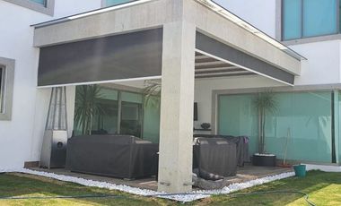 ES VENTA DE HERMOSA CASA EN LOMAS DE VALLE ESCONDIDO