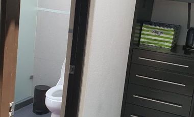 ES VENTA DE HERMOSA CASA EN LOMAS DE VALLE ESCONDIDO