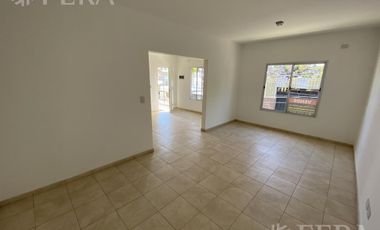 Venta departamento 2 ambientes con cochera en San Miguel (30914)