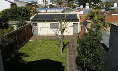 Casa en venta - 3 dormitorios 2 baños 2 cocheras - 230mts2 - Tolosa