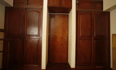 Casa en venta - 3 dormitorios 2 baños 2 cocheras - 230mts2 - Tolosa