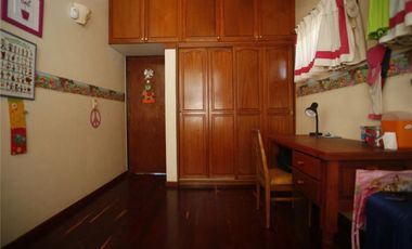 Casa en venta - 3 dormitorios 2 baños 2 cocheras - 230mts2 - Tolosa