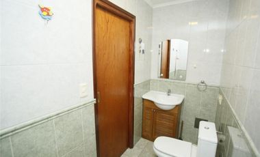 Casa en venta - 3 dormitorios 2 baños 2 cocheras - 230mts2 - Tolosa