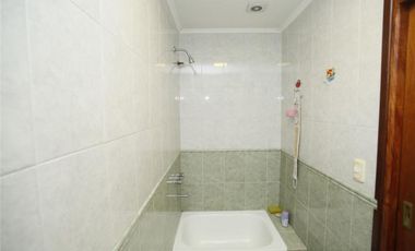 Casa en venta - 3 dormitorios 2 baños 2 cocheras - 230mts2 - Tolosa