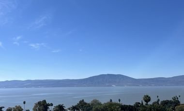 Terreno en venta con increíble vista en Chapala