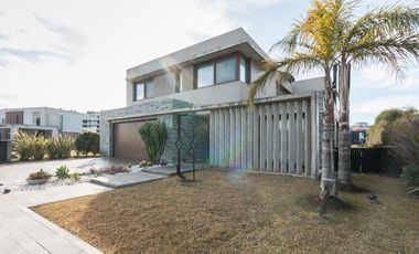 Casa - Nuevo Quilmes